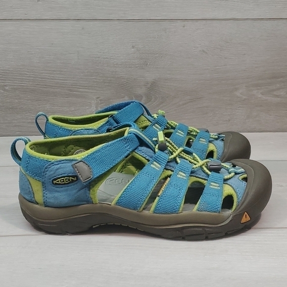 Keen Mens Outdoor Hiking Comfort Sandals shoes sz 5 main image 4